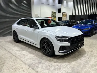 2021 Audi Q8 S Line