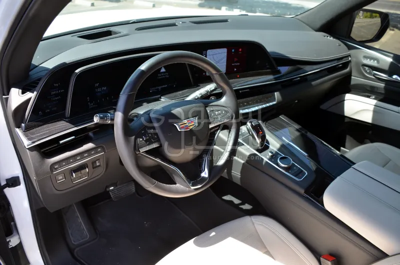 2024 كاديلاك اسكاليد سبورت