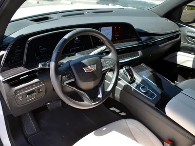 2024 كاديلاك اسكاليد سبورت