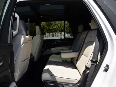 2024 كاديلاك اسكاليد سبورت