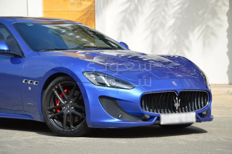 2016 Maserati GranTurismo