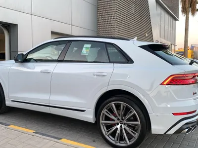 2023 Audi SQ8