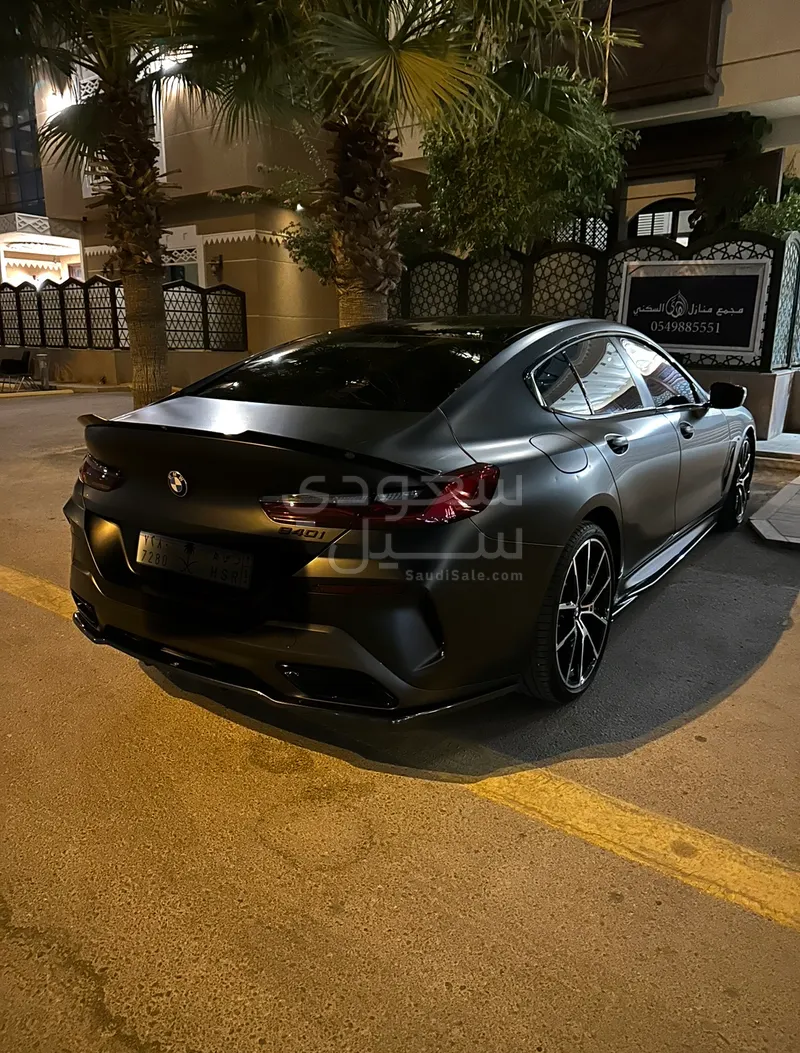 2020 بي ام دبليو الفئة الثامنة 840 أي إم