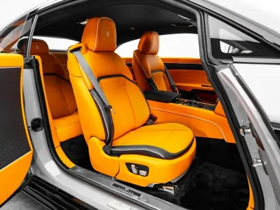 2026 رولز رويس سبيكتر بلاك بادج