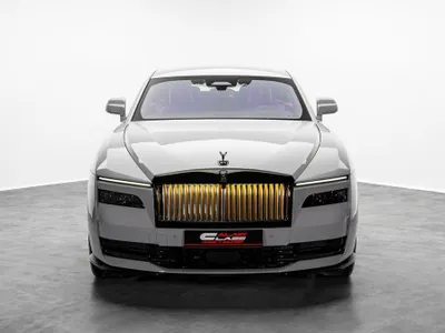 2026 رولز رويس سبيكتر بلاك بادج