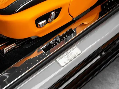 2026 رولز رويس سبيكتر بلاك بادج