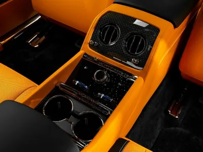 2026 رولز رويس سبيكتر بلاك بادج