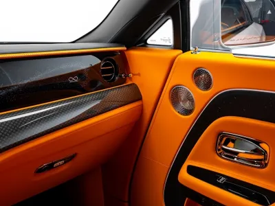 2026 رولز رويس سبيكتر بلاك بادج