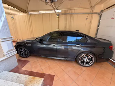 2015 بي ام دبليو الفئة ام إم 5