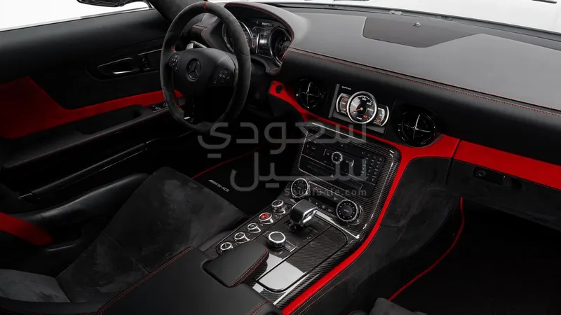 2014 مرسيدس - بنز إس إل إس