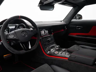 2014 مرسيدس - بنز إس إل إس