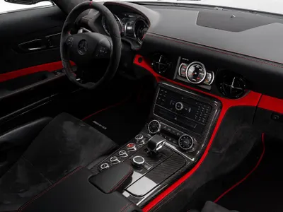 2014 مرسيدس - بنز إس إل إس