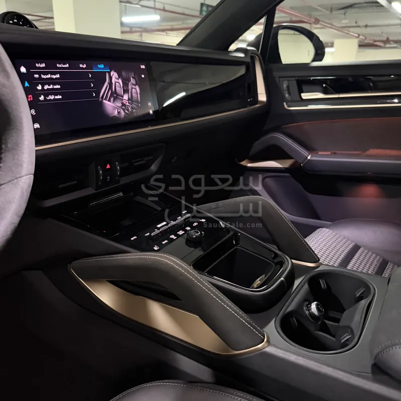 2025 بورش كايين جي تي اس