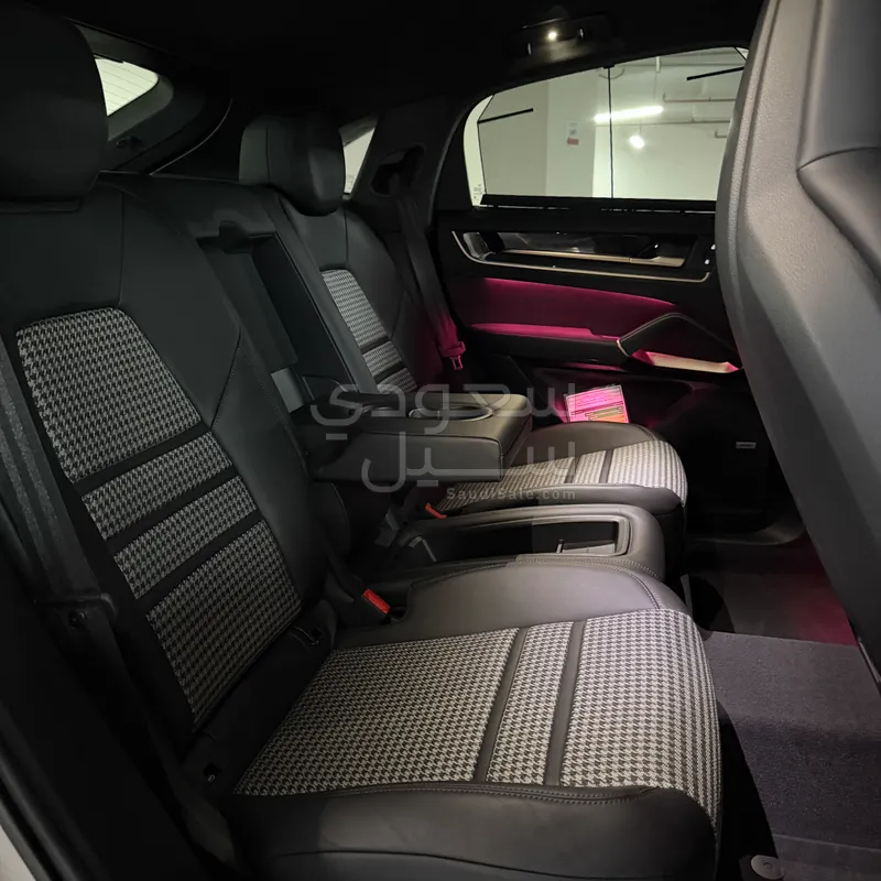 2025 بورش كايين جي تي اس