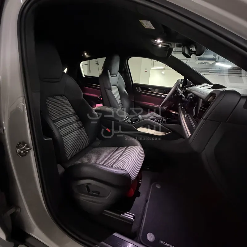 2025 بورش كايين جي تي اس