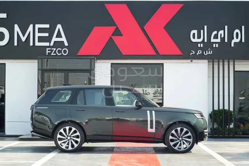 2025 لاند روفر رينج روفر اوتوبيوغرافي