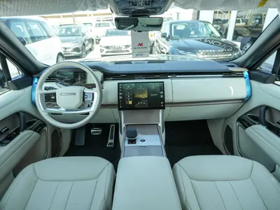 2025 لاند روفر رينج روفر اوتوبيوغرافي