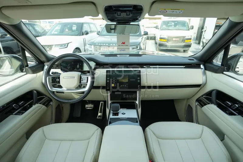 2026 لاند روفر رينج روفر اوتوبيوغرافي