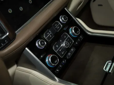 2022 جي ام سي يوكون دينالي