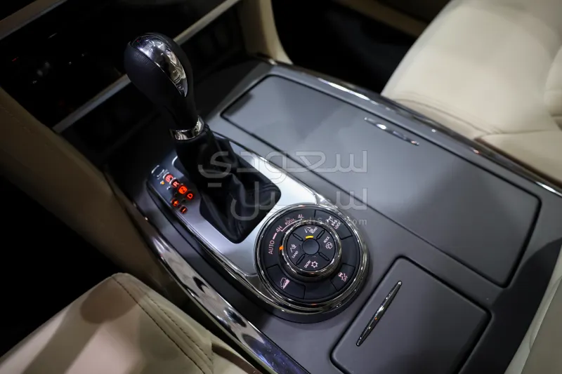 2024 نيسان باترول اس اي