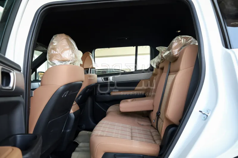 2024 هيونداي سانتا في