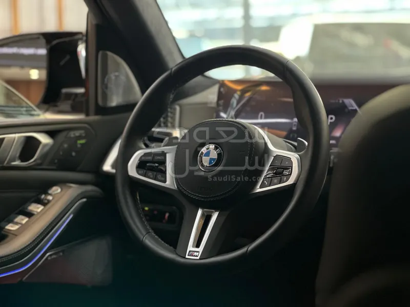 2023 بي ام دبليو الفئة اكس 7 إم كت