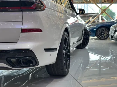 2023 بي ام دبليو الفئة اكس 7 إم كت