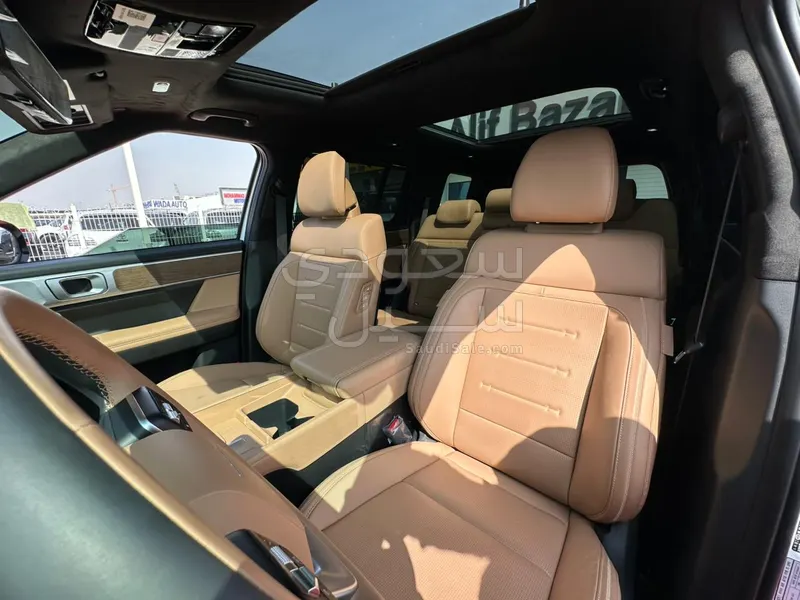 2024 هيونداي سانتا في جراند