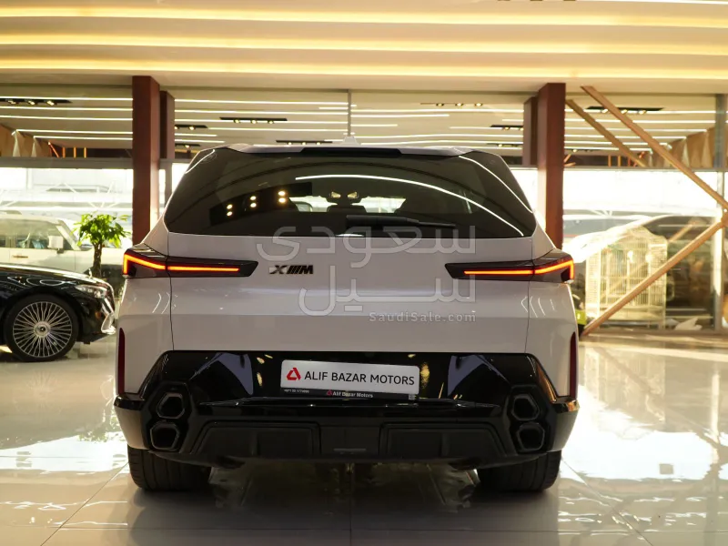 2023 بي ام دبليو اكس ام