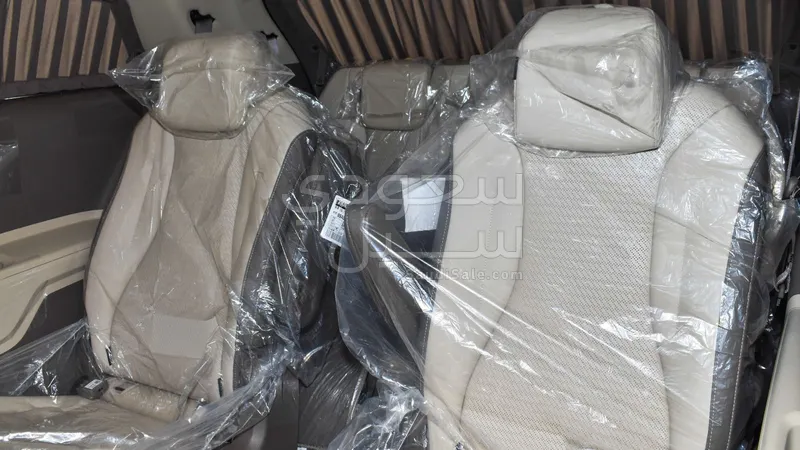 2024 كيا كارنفال