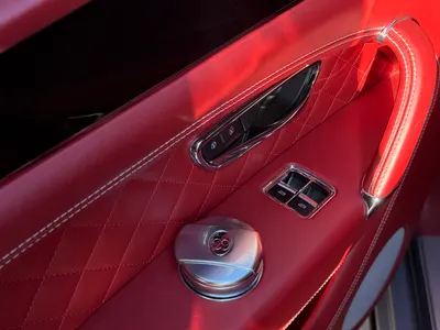 2017 بنتلي بنتايجا الاصدار الاول