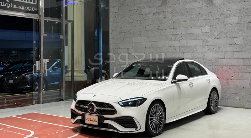2023 مرسيدس - بنز سي 300