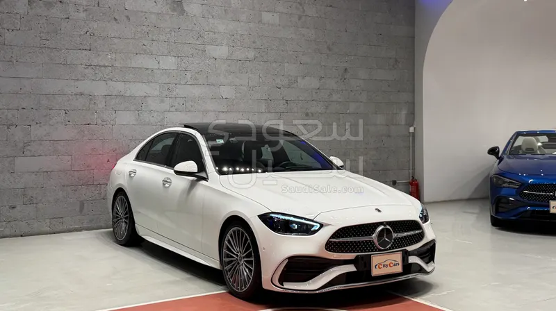 2023 مرسيدس - بنز سي 300