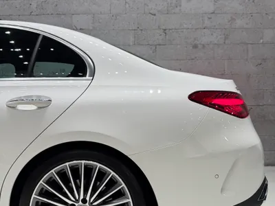 2023 مرسيدس - بنز سي 300