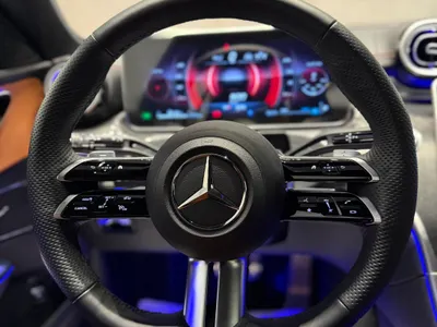 2023 مرسيدس - بنز سي 300