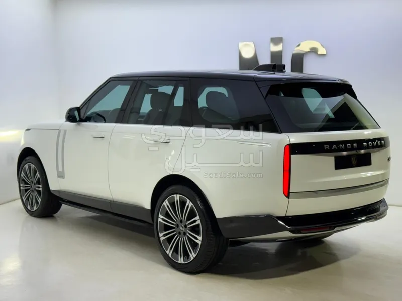 2023 لاند روفر رينج روفر اوتوبيوغرافي