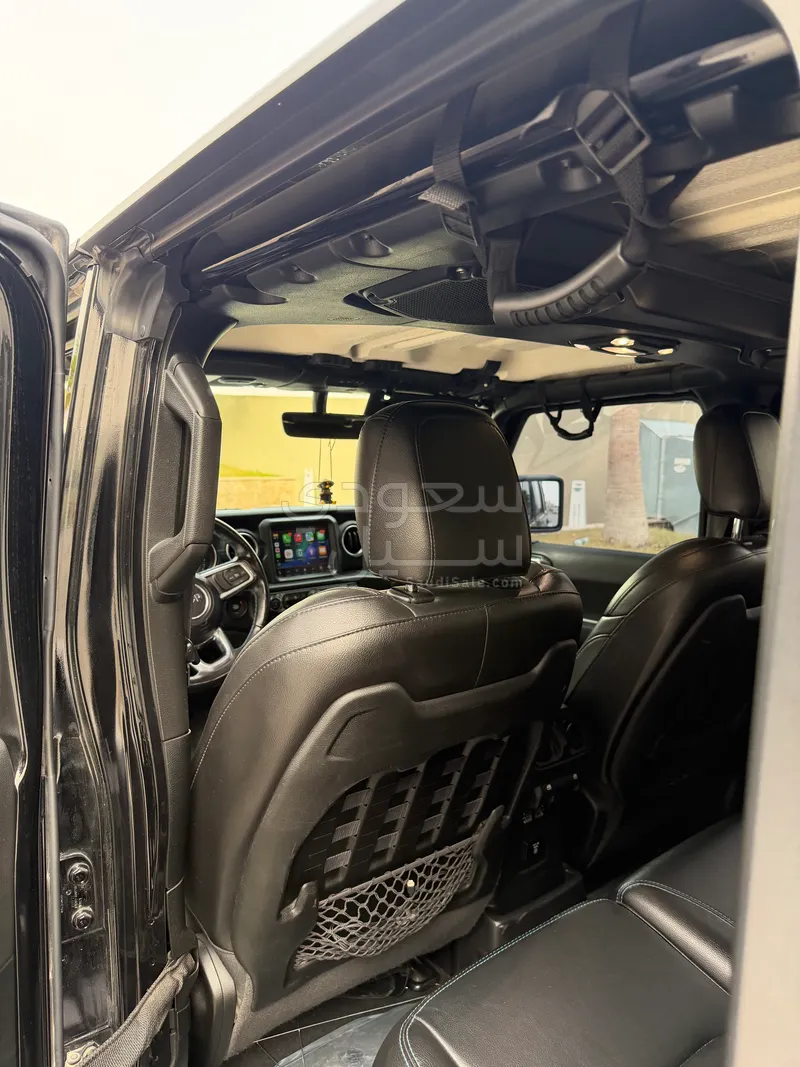 2022 جييب رانجلر ربيكون