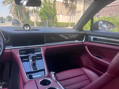 2022 بورش بانميرا بلاتينيوم