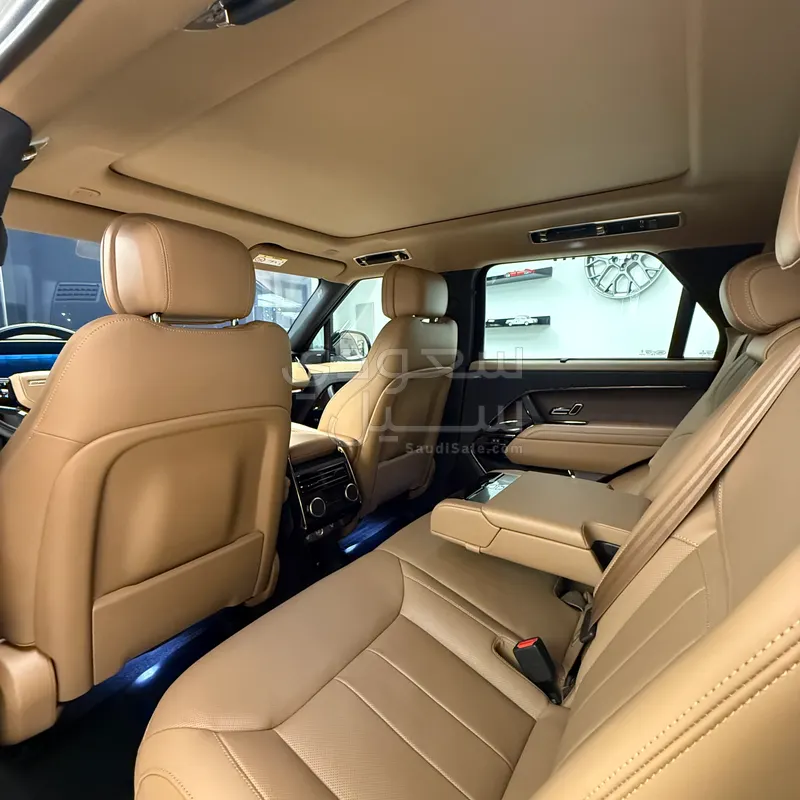 2024 لاند روفر رينج روفر سبورت اس اي