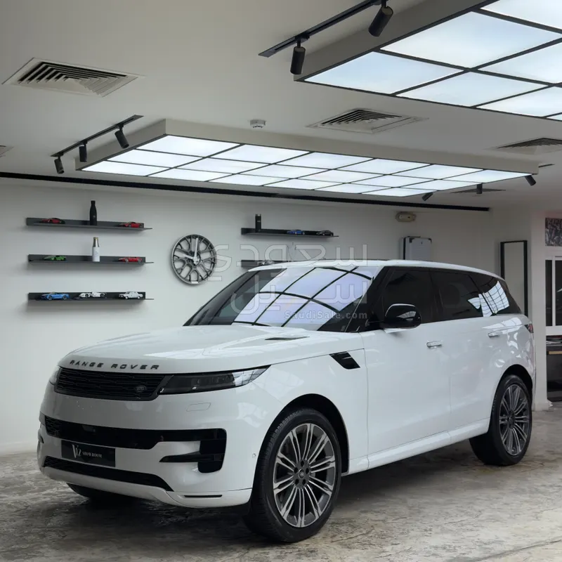 2024 لاند روفر رينج روفر سبورت اس اي