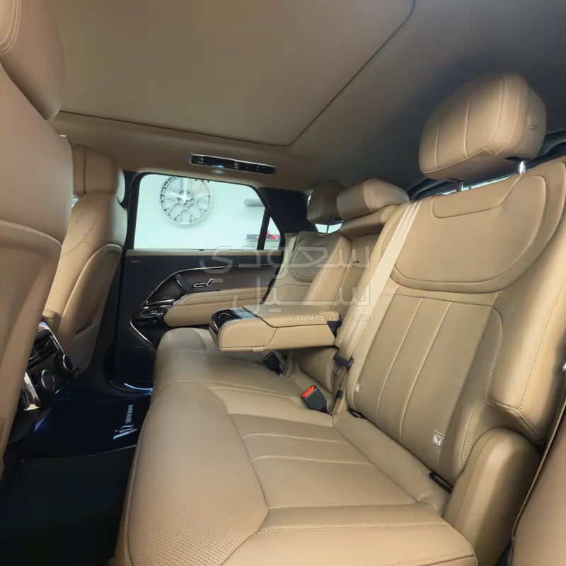 2024 لاند روفر رينج روفر سبورت اس اي