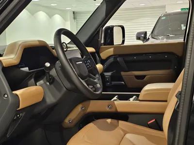 2025 Land Rover Defender