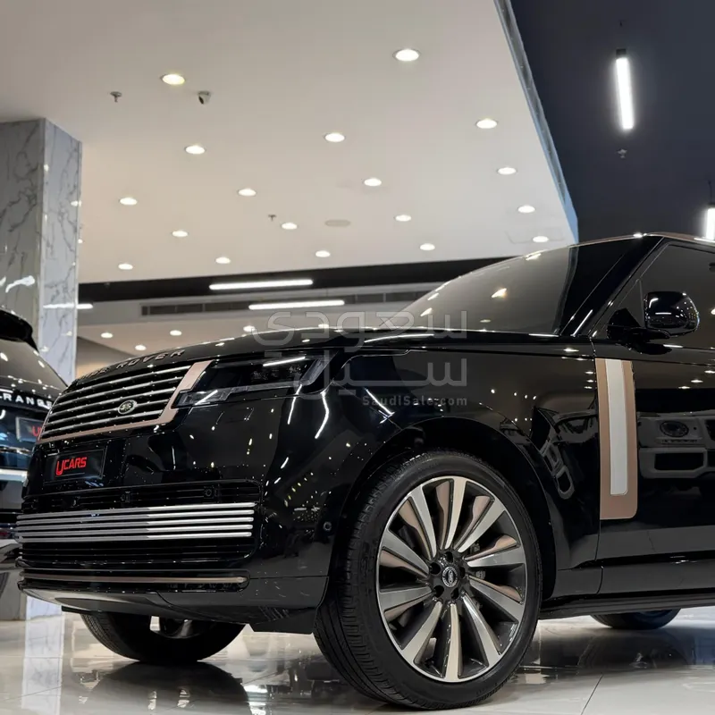 2025 لاند روفر رينج روفر كلاسيك