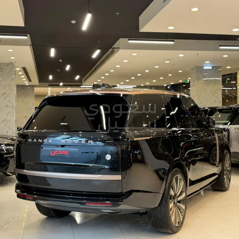 2025 لاند روفر رينج روفر كلاسيك