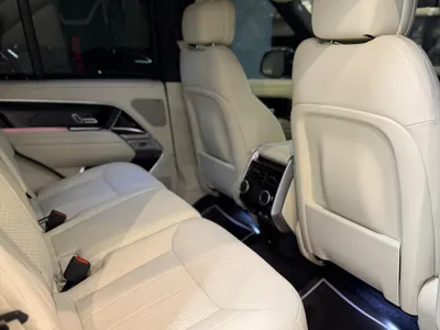 2025 لاند روفر رينج روفر كلاسيك