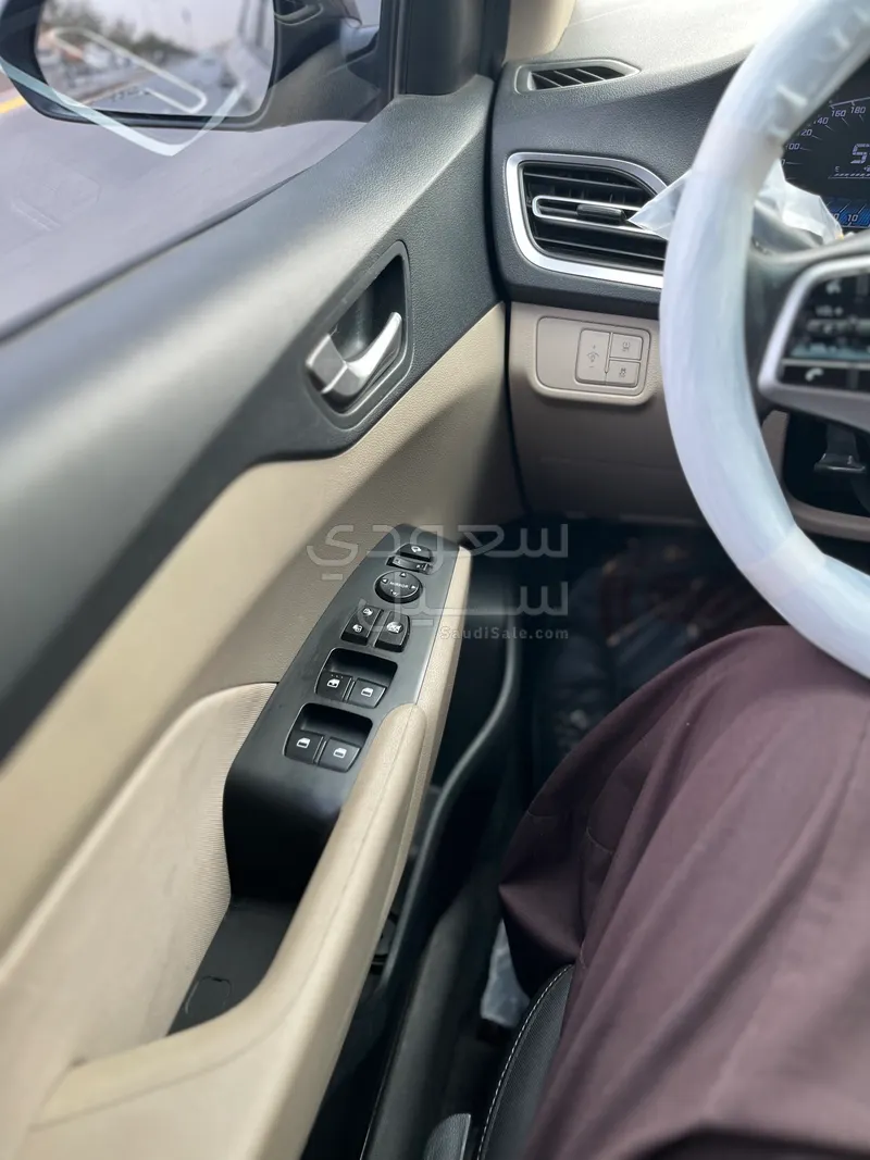 2022 هيونداي اكسنت سمارت