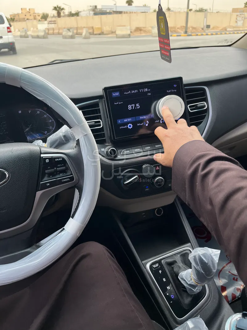 2022 هيونداي اكسنت سمارت