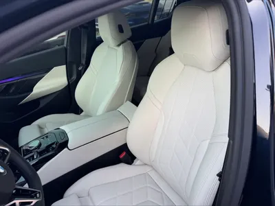 2025 بي ام دبليو الفئة الخامسة 520 أي