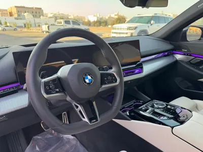 2025 بي ام دبليو الفئة الخامسة 520 أي