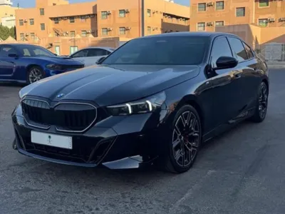 2025 بي ام دبليو الفئة الخامسة 520 أي